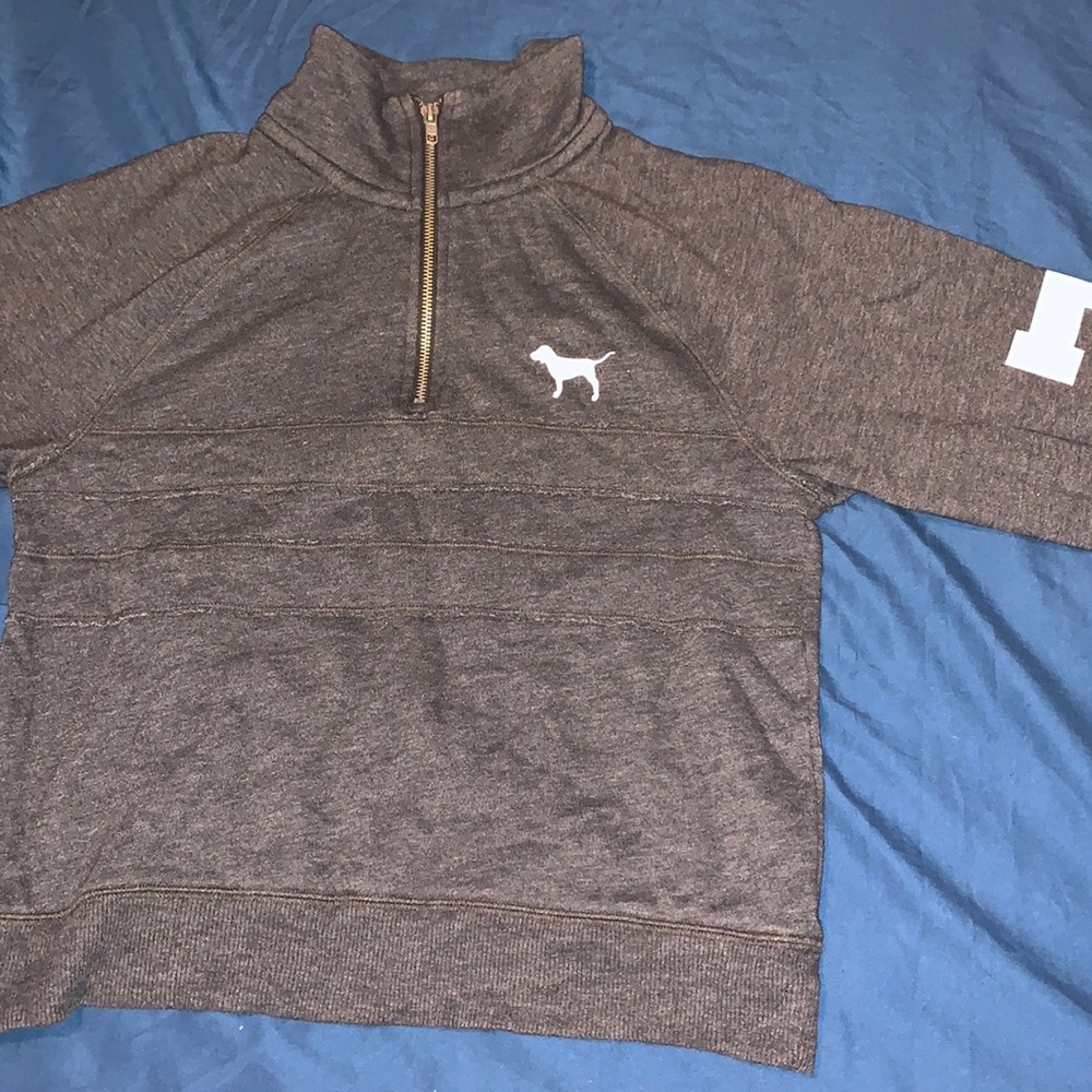 XS Pink Victoria secret fleece sweater